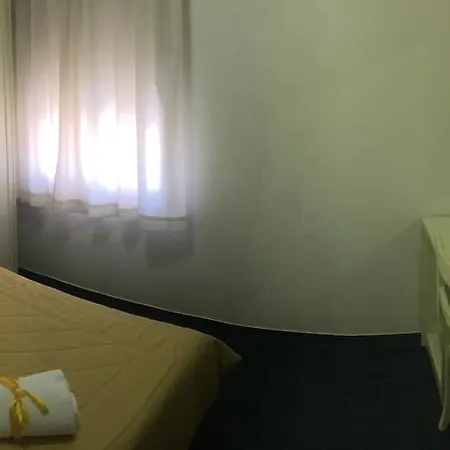 Due Torri 3* Порт-Аццурро