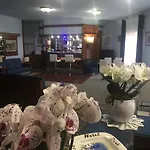 Отель Due Torri 3*
