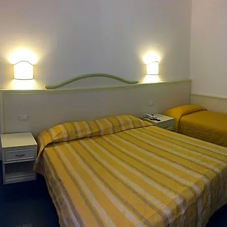 Due Torri Отель 3*
